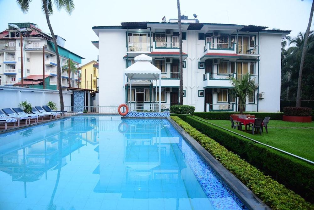 Valentines Retreat Hotel Candolim Exterior photo