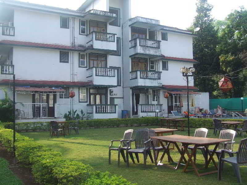 Valentines Retreat Hotel Candolim Exterior photo
